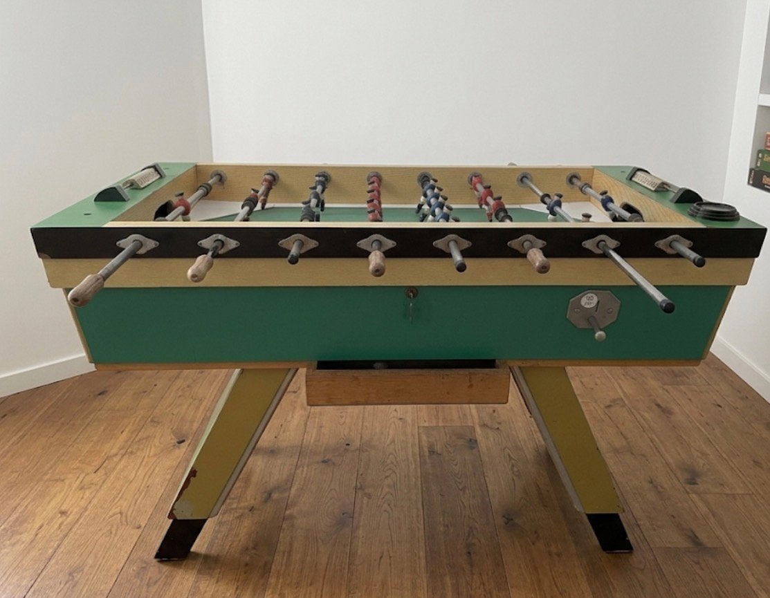 Professionele degelijke voetbaltafel Jupiter 7 sterren, Ophalen, Zo goed als nieuw