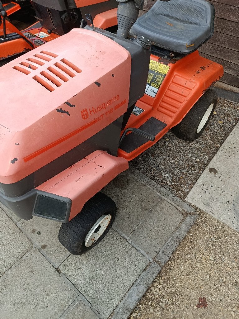 Tracteur tondeuse pour pièces, Bac de ramassage, Enlèvement, Utilisé, 90 à 120 cm
