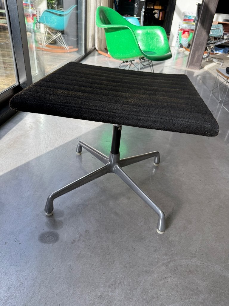 Repose pied EA125 Eames par Herman Miller, Huis en Inrichting, Ophalen of Verzenden, Gebruikt