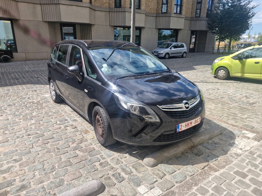 Opel zafira tourer c, Autos, Euro 5, Achat, Climatisation automatique, Entreprise
