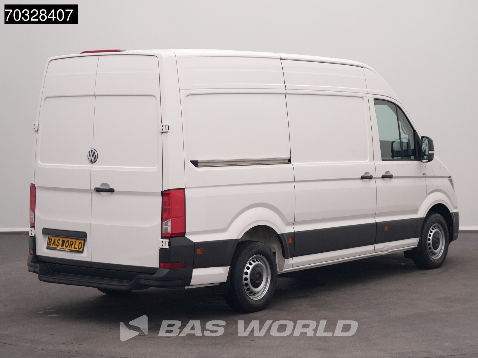 Volkswagen Crafter 140pk L3H3 Navi Airco Cruise Parkeersenso, Auto's, Stof, Gebruikt, Euro 6, Volkswagen