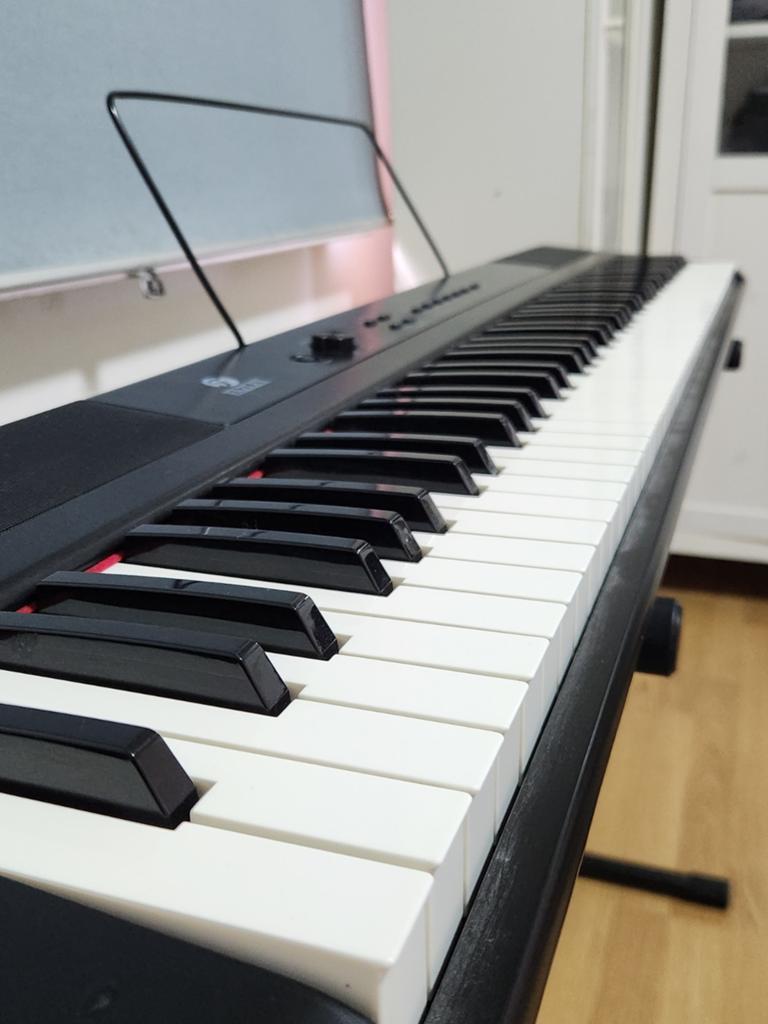 Keyboard 7 octaven zoals vleugelpiano, Muziek en Instrumenten, Piano's, Piano, Digitaal, Ophalen