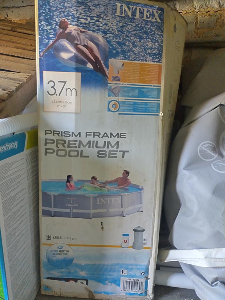 Intex zwembad, Ophalen