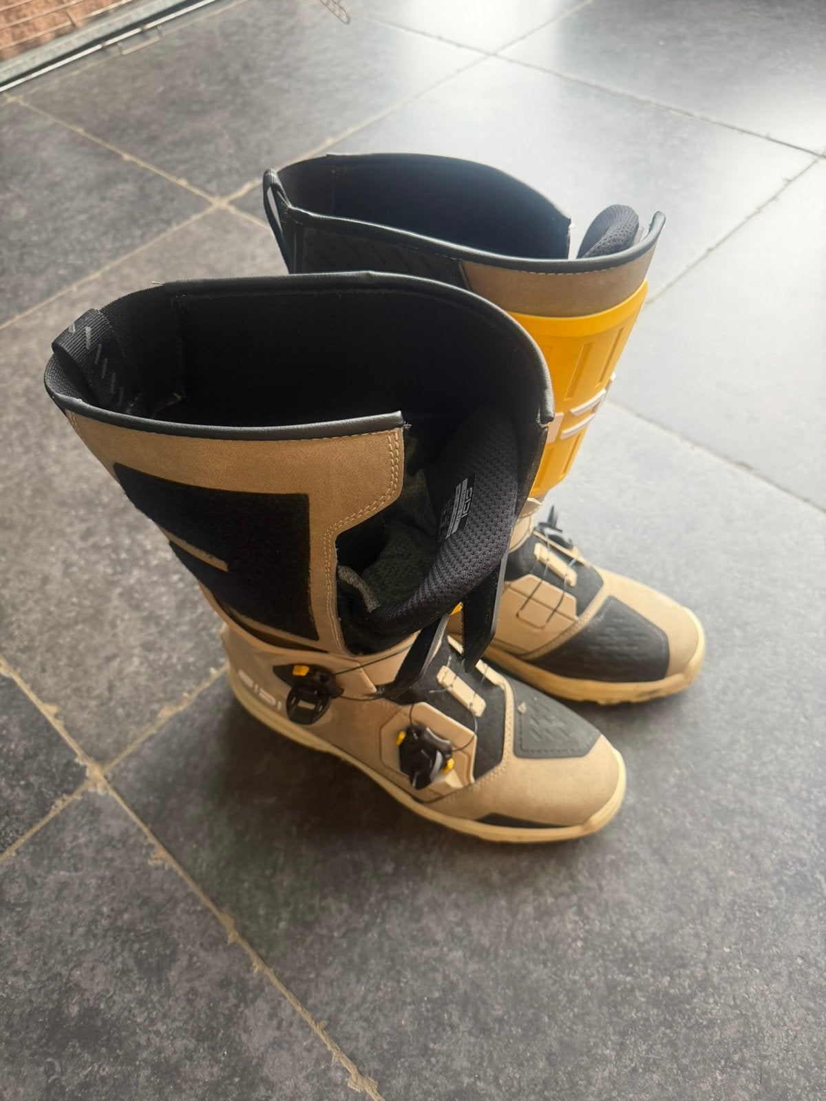 Sidi Taurus GTX waterdichte motorlaarzen maat 45, Motos, Enlèvement ou Envoi