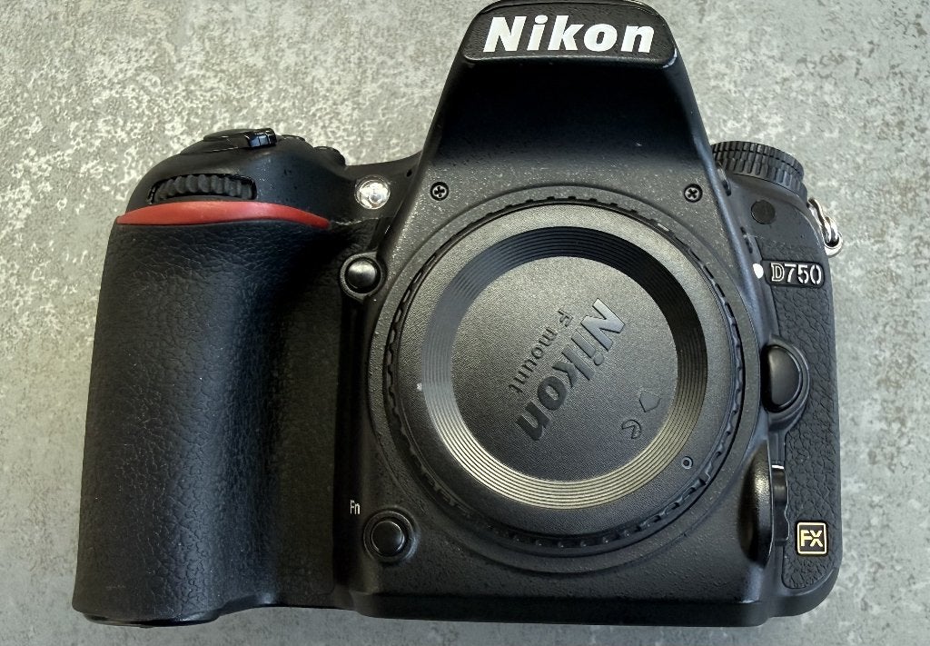 NIKON D750, Enlèvement ou Envoi, Comme neuf, Nikon, Autres types