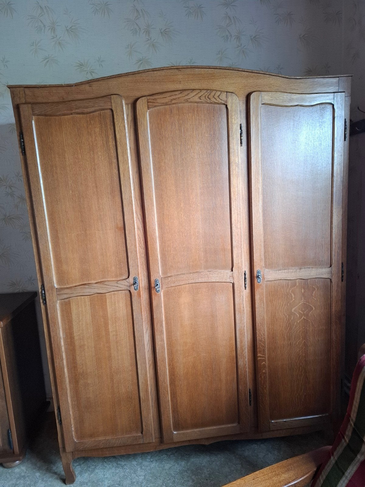 vintage kledingkast (3-deurs) – Uitstekende staat, Huis en Inrichting, Slaapkamer | Complete slaapkamers, Ophalen