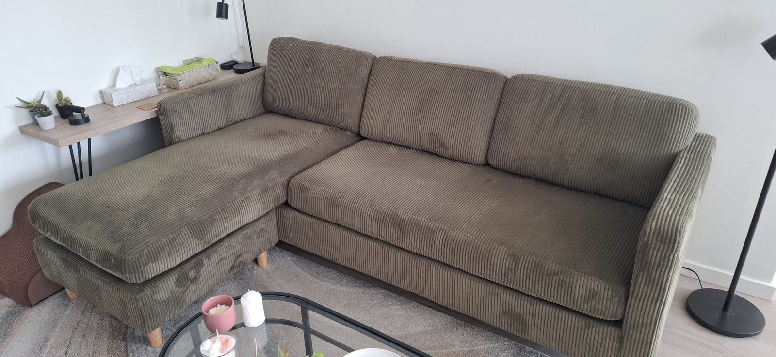 Hoek zetel olijf groen zo goed als nieuw, Huis en Inrichting, Zetels | Complete zithoeken, Zo goed als nieuw, Hout, Stof, Ophalen