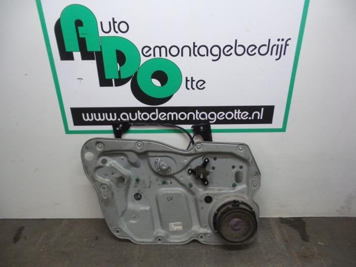 Mécanique vitre 2portes avant gauche d'un Volkswagen Caddy, Volkswagen, -, 3 mois de garantie, Utilisé