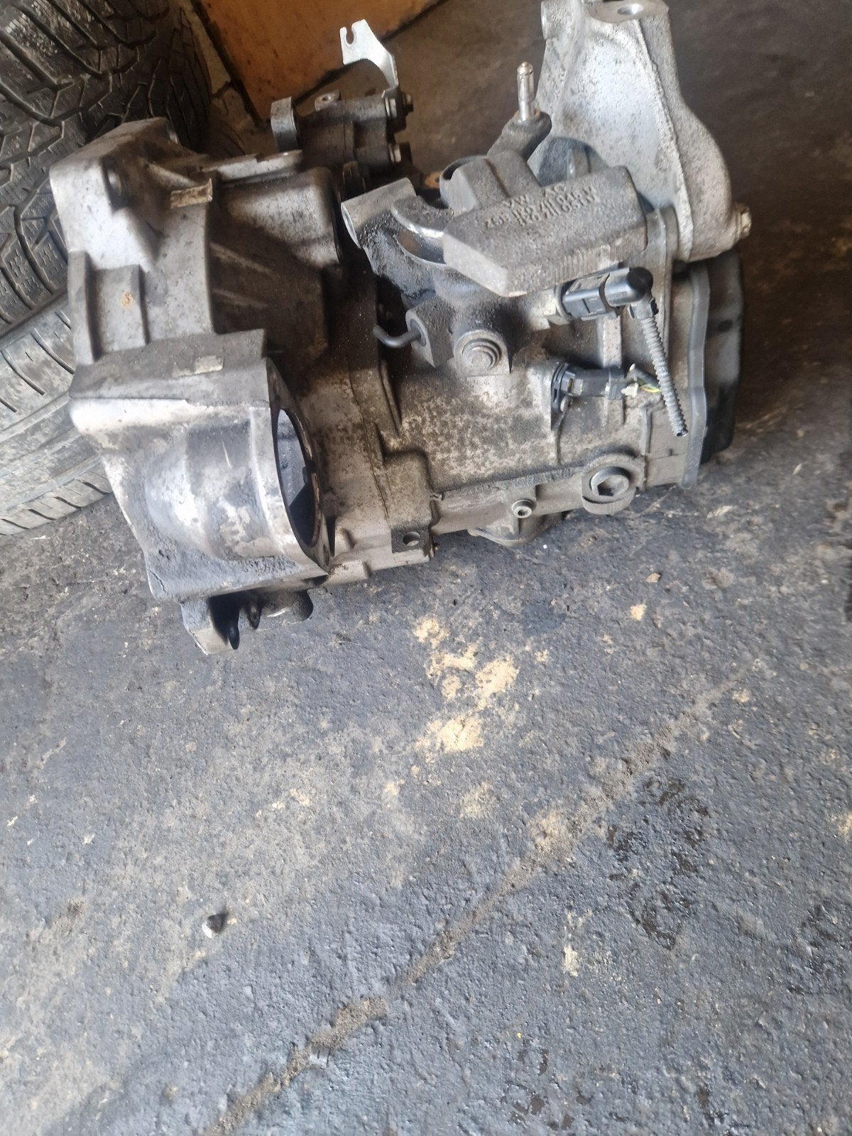 Boite vw golf7 1600tdi star stop 5 vitesses, Enlèvement