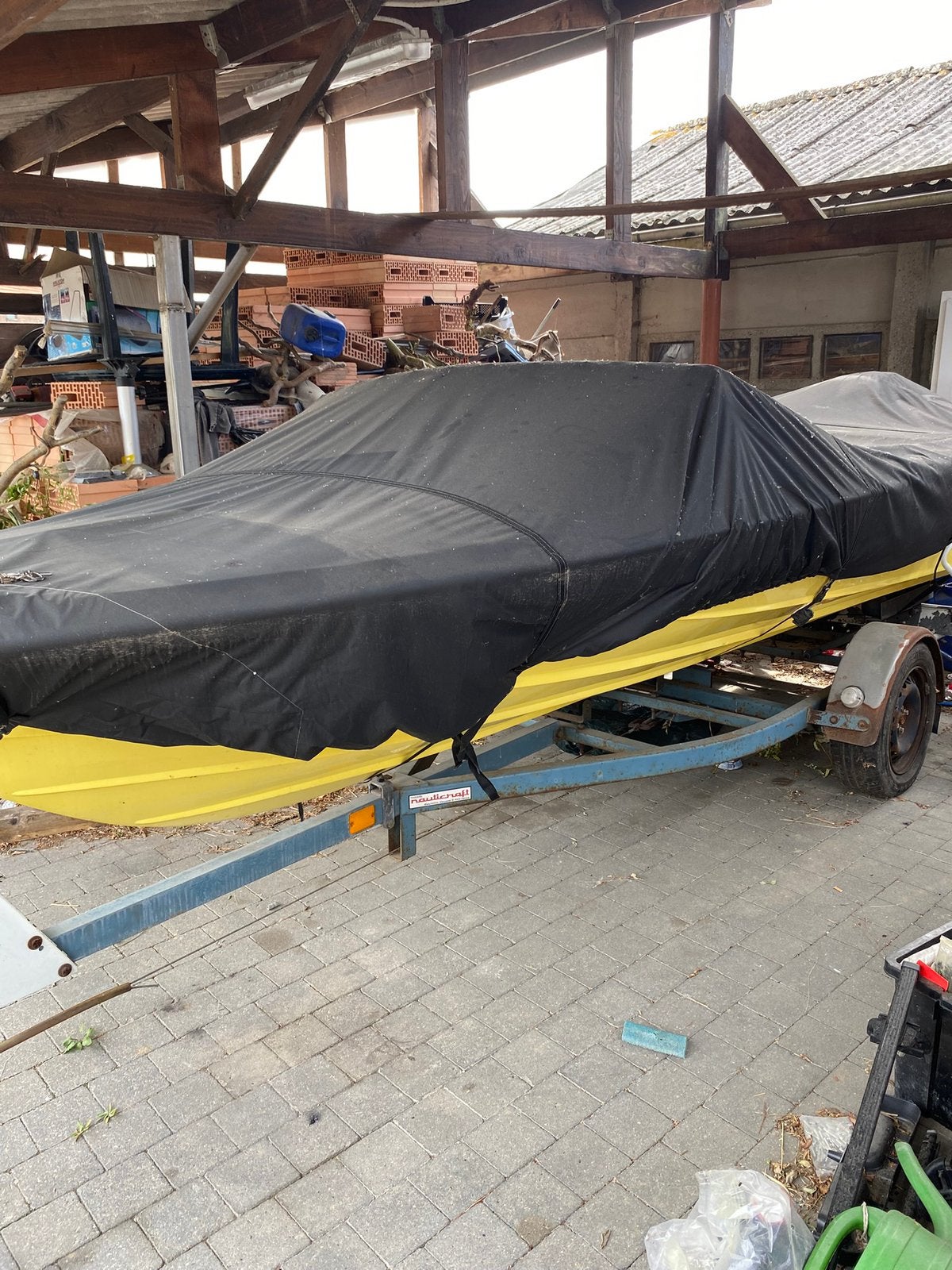 Bateau à moteur, Enlèvement, Comme neuf, Remorque