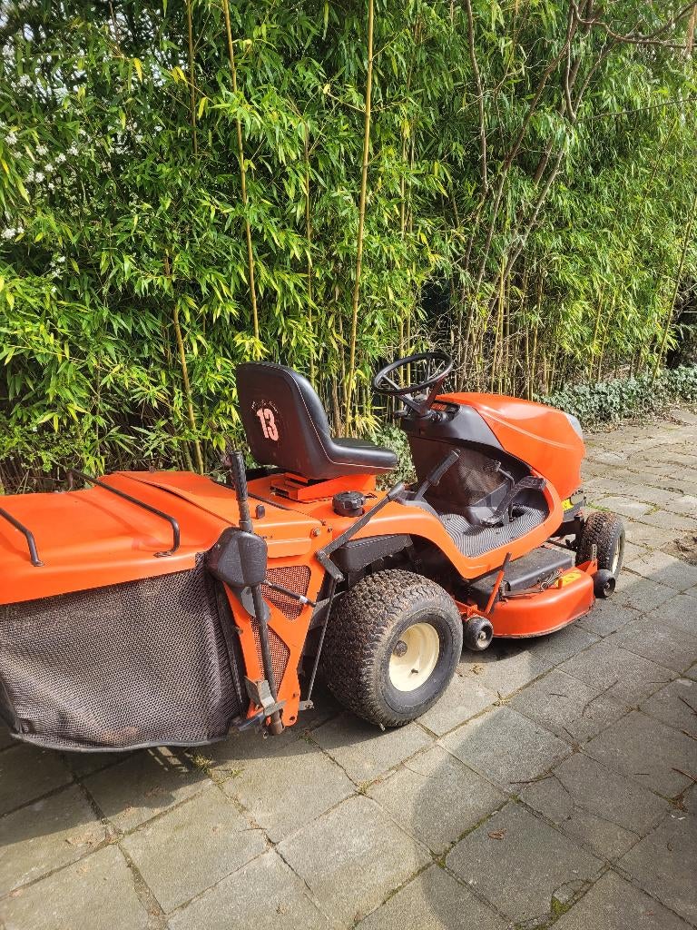 Kubota GR1600, Gebruikt, Ophalen of Verzenden, Opvangbak, KUBOTA
