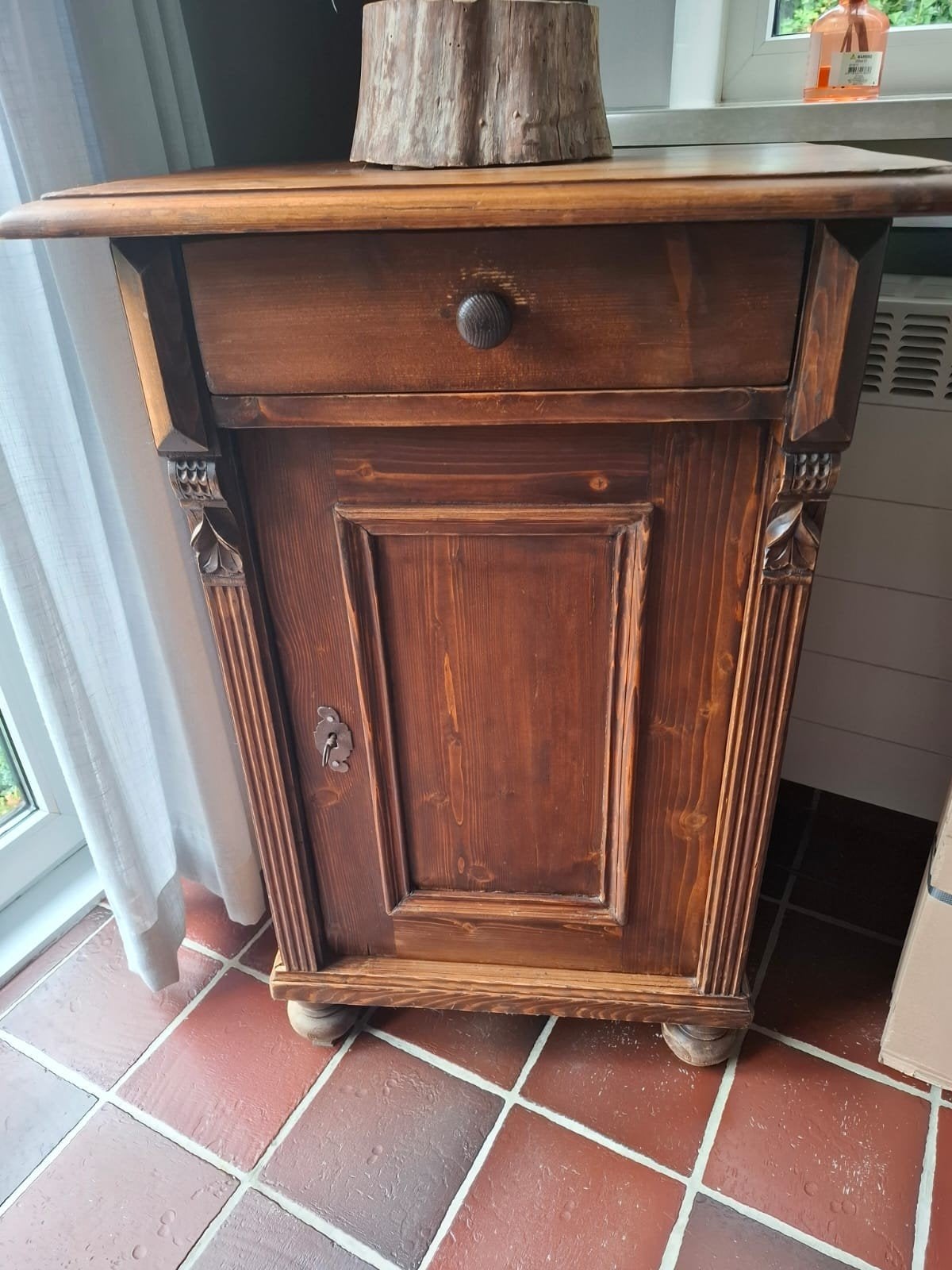 bijzetkast, Ophalen