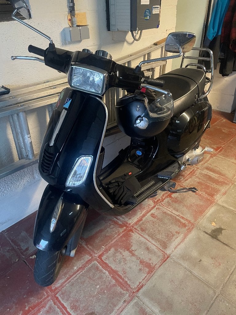 Vespa s 125 nieuwe batterij, Ophalen, Gebruikt, Vespa S, 125 cc
