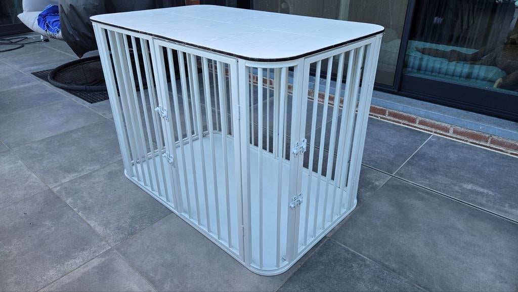 Banc Big Dog avec tapis et rideau, Enlèvement