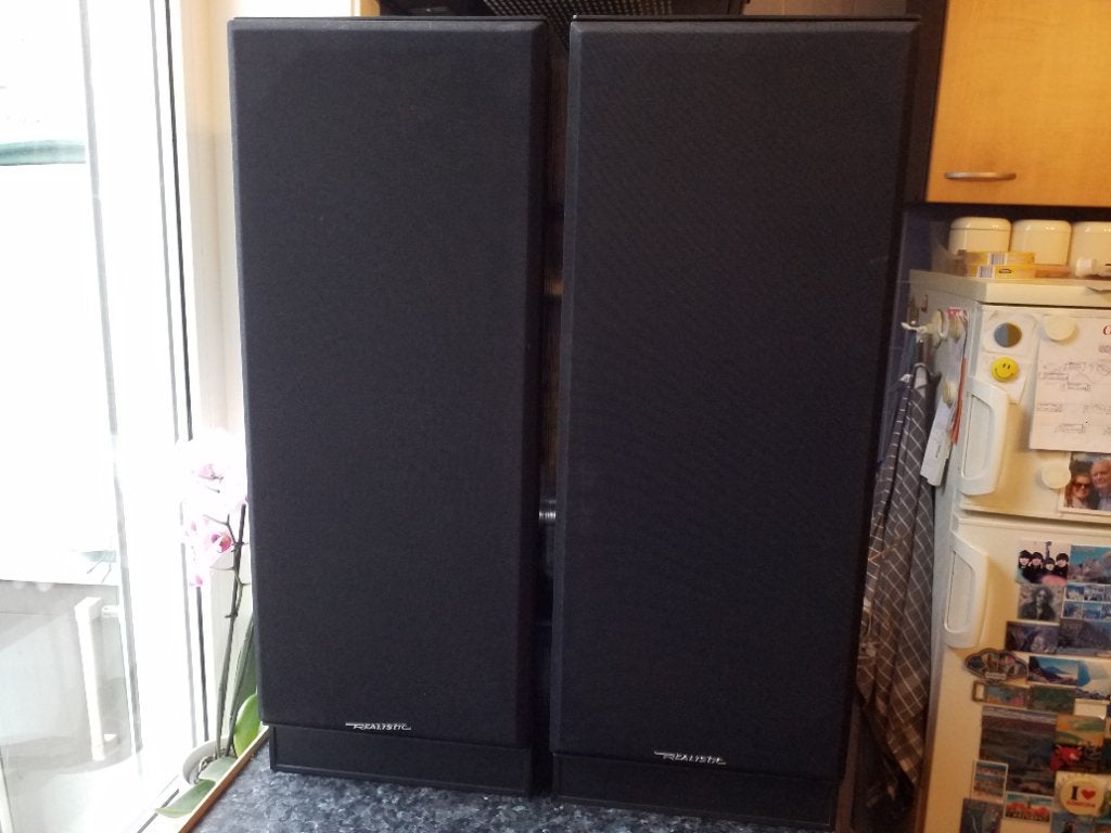 Realistic MC 3000 , 2 stuks  , 80 W , perfekte staat, Audio, Tv en Foto, Ophalen, Zo goed als nieuw, 60 tot 120 watt, Stereo speakers