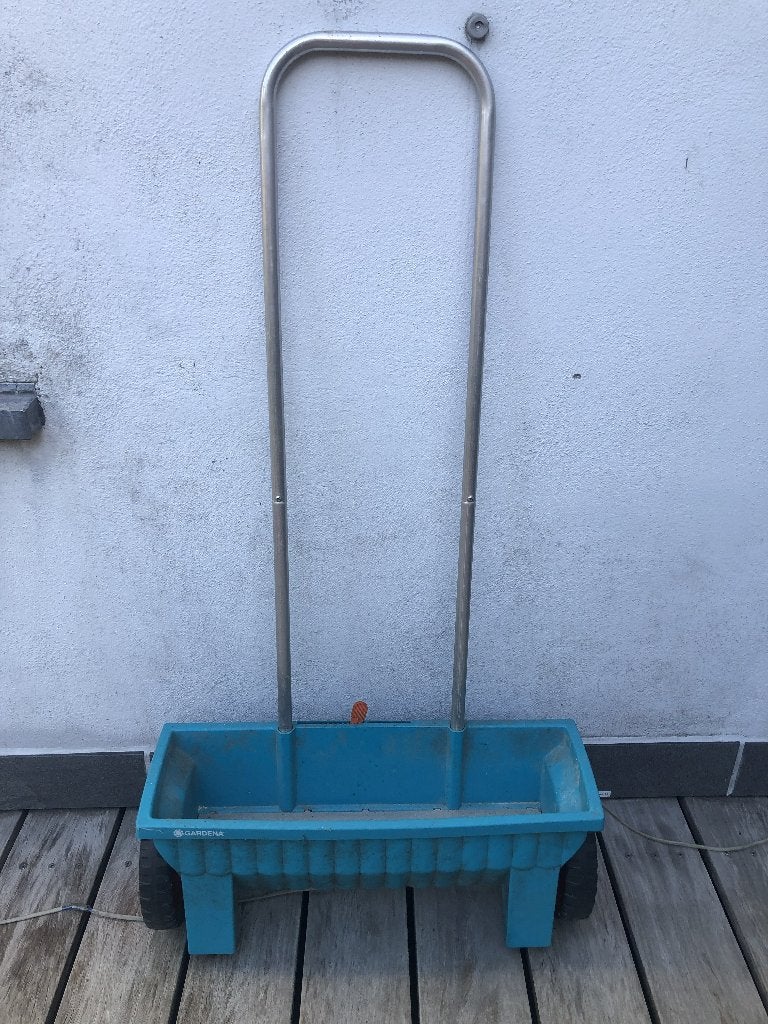 originele Gardena zaaiwagen en zaairol, Tuin en Terras, Ophalen, Gebruikt, Overige soorten, Gardena