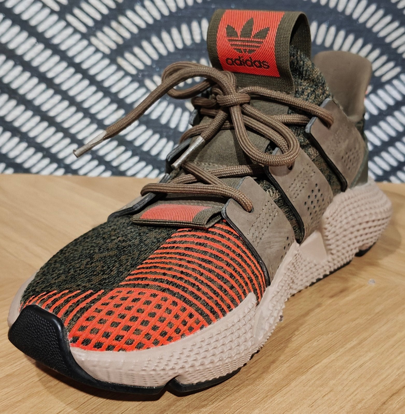 Baskets Adidas Originals Prophere kaki olive & rouge orange, Enlèvement ou Envoi, Comme neuf, Adidas, Baskets