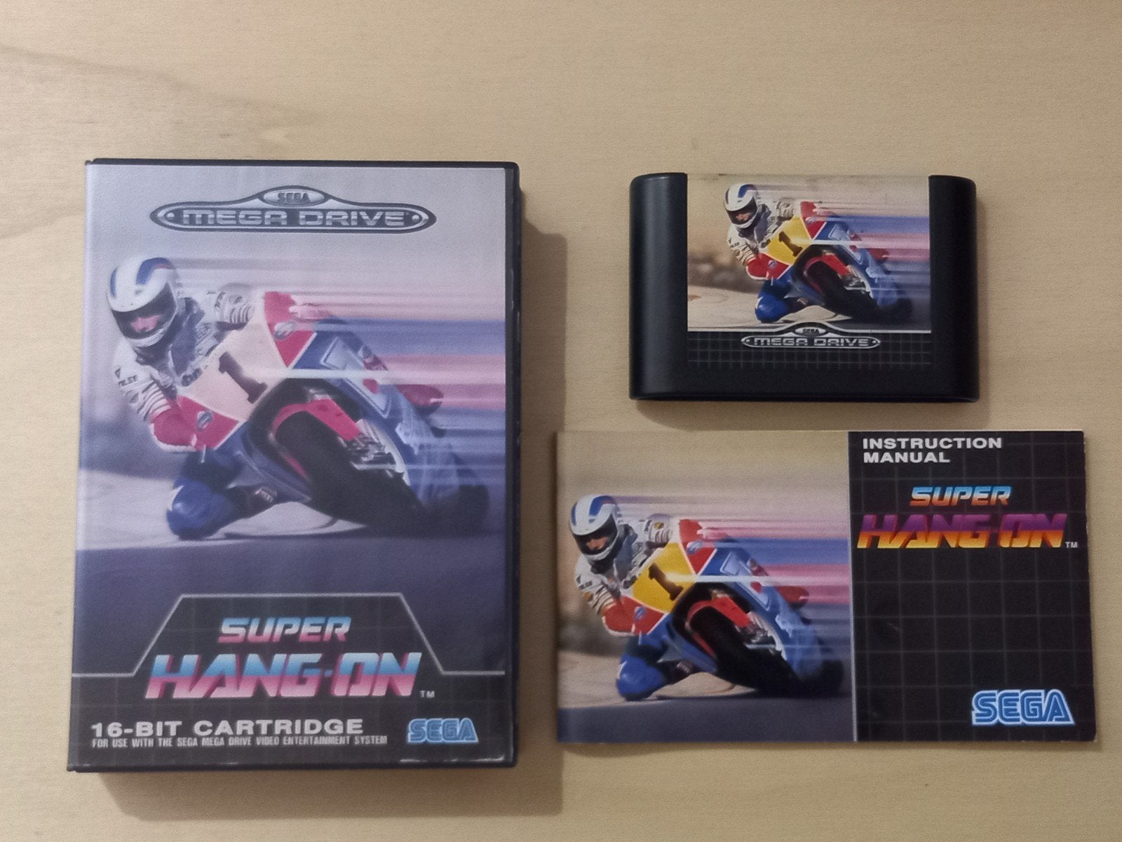SEGA Mega Drive - Super Hang-on complet, Enlèvement ou Envoi, 1 joueur, Course et Pilotage, Utilisé