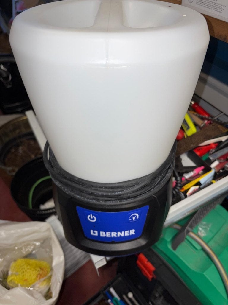 lampe chantier sur secteur - 295 euros, Bricolage & Construction, Enlèvement ou Envoi, Comme neuf, 50 à 200 watts, Lampe