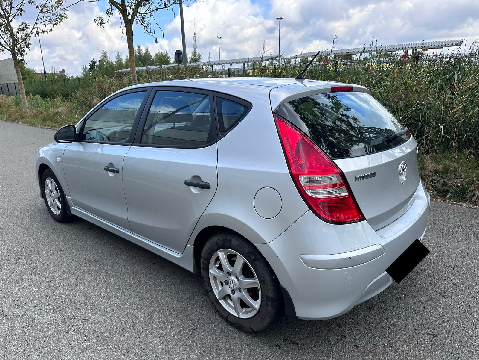 HELAAS VERKOCHT/VENDU/SOLD -BEKIJK ONZE ANDERE ZOEKERTJES!, Autos, Hyundai, Achat, Entreprise, Garantie prolongée, Boîte manuelle