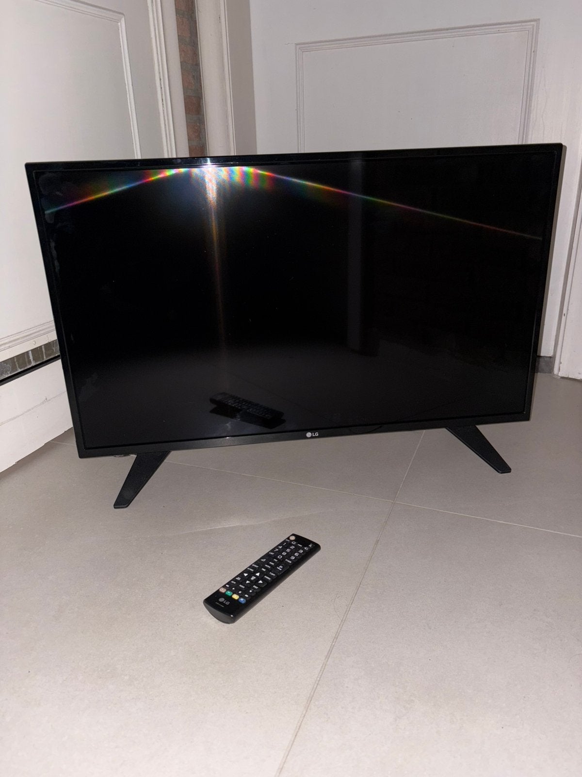 LG TV - 32 INCH, Ophalen, Gebruikt, LG