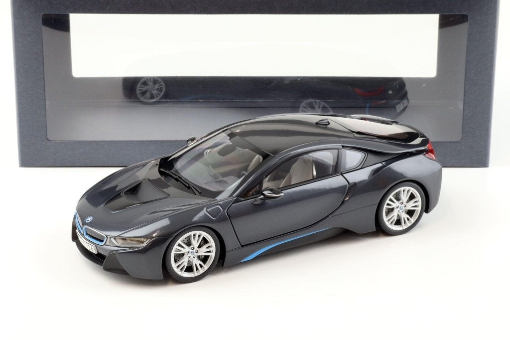 BMW I8 (I12) Hybrid Grey BMW Dealer Edition NIEUW 1/18, Ophalen of Verzenden, Nieuw, Auto, Overige merken