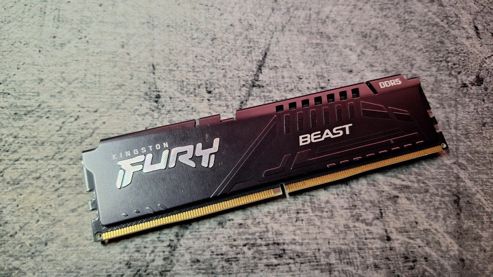 RAM DDR5 Kingston Fury 1x16gb 5200mhz CL40, Enlèvement ou Envoi, Comme neuf, Desktop, DDR5