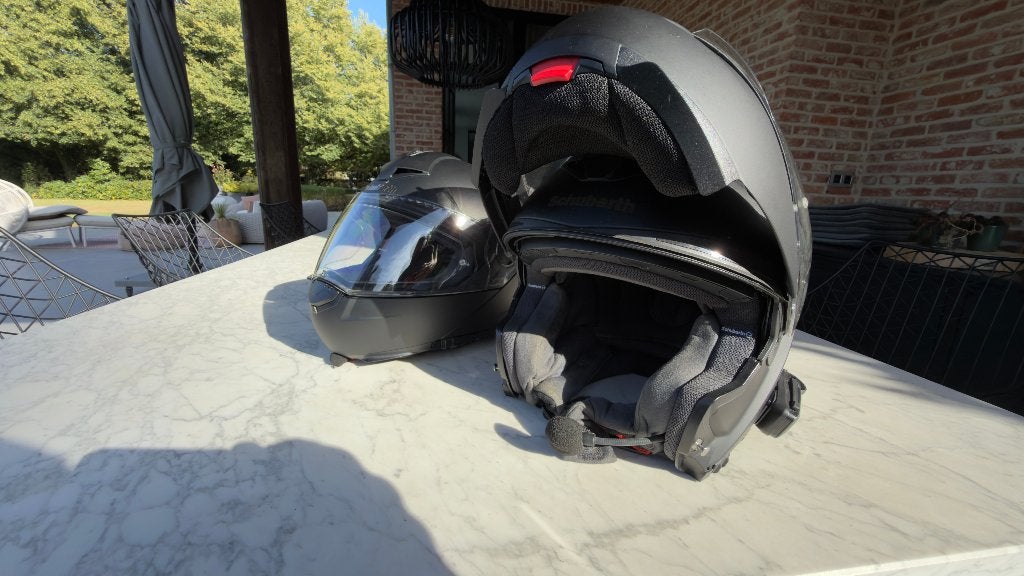 Koppel Schuberth C3 Pro helmen met Cardo Scalarider Smartpak, Dames, XL, Integraalhelm, Tweedehands