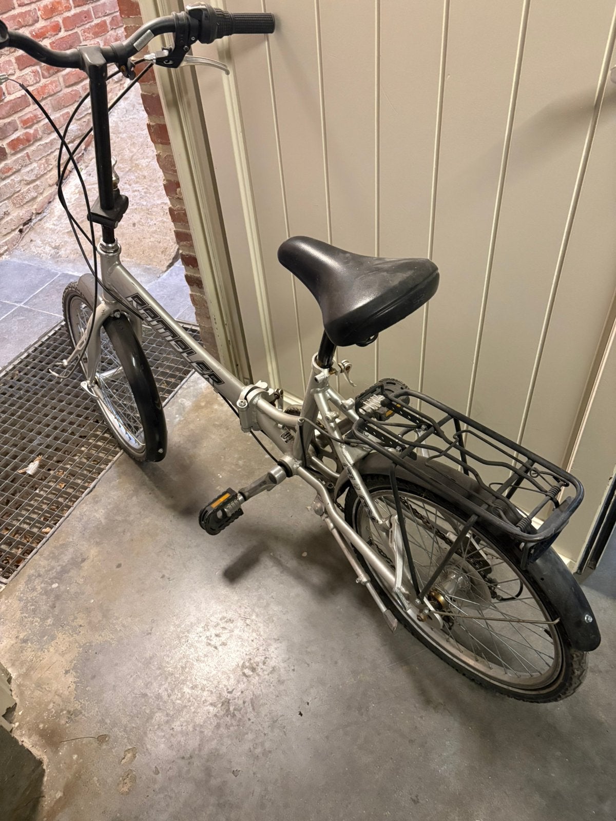 Plooifiets, Ophalen, Gebruikt, Deels opvouwbaar