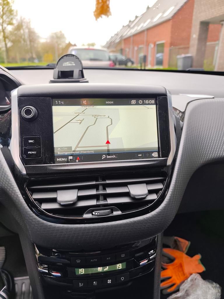 Peugeot 2008, Autos : Divers, Autoradios, Enlèvement, Utilisé