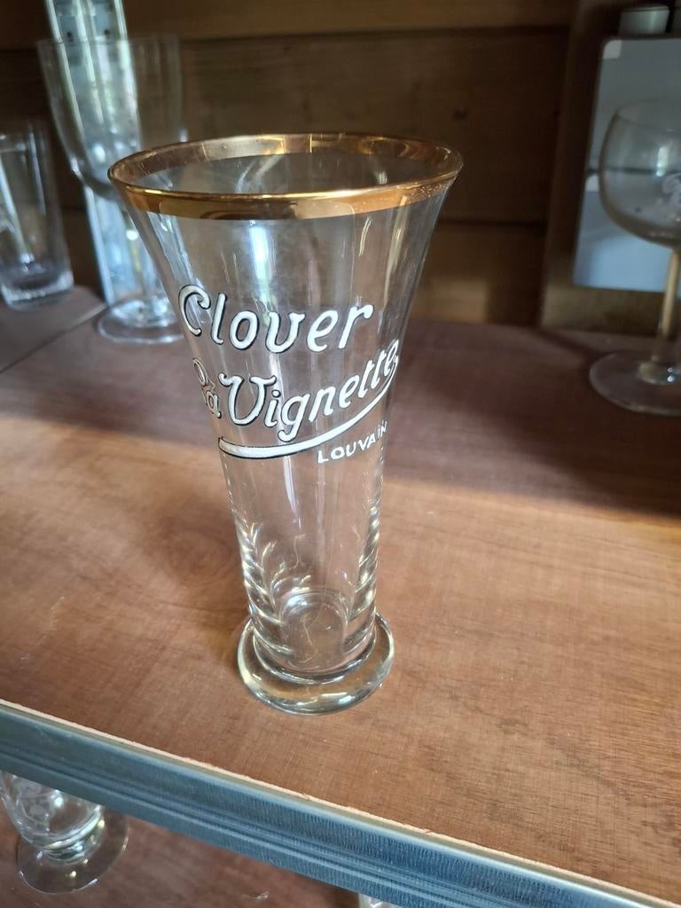 Oud email bierglas clover la vignette Leuven, Verzamelen, Ophalen of Verzenden