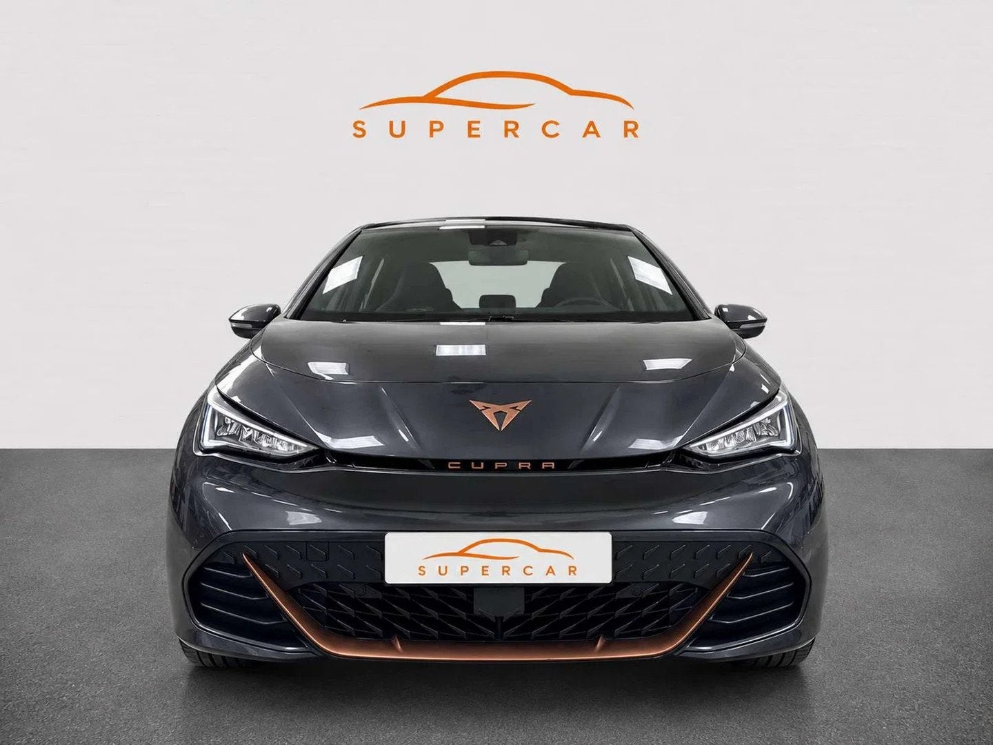 CUPRA Born Born 58 kWh /AC/ Toit Pano/ Camera/ Carplay / Cap, Autos, Argent ou Gris, Achat, Entreprise, Noir