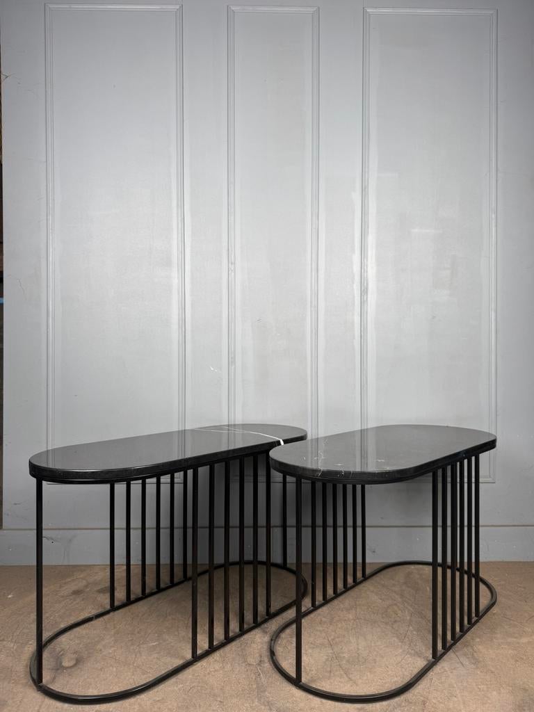 2 Bolia Posea marmeren salontafels sidetables, Minder dan 50 cm, Zo goed als nieuw, Metaal, Minder dan 50 cm