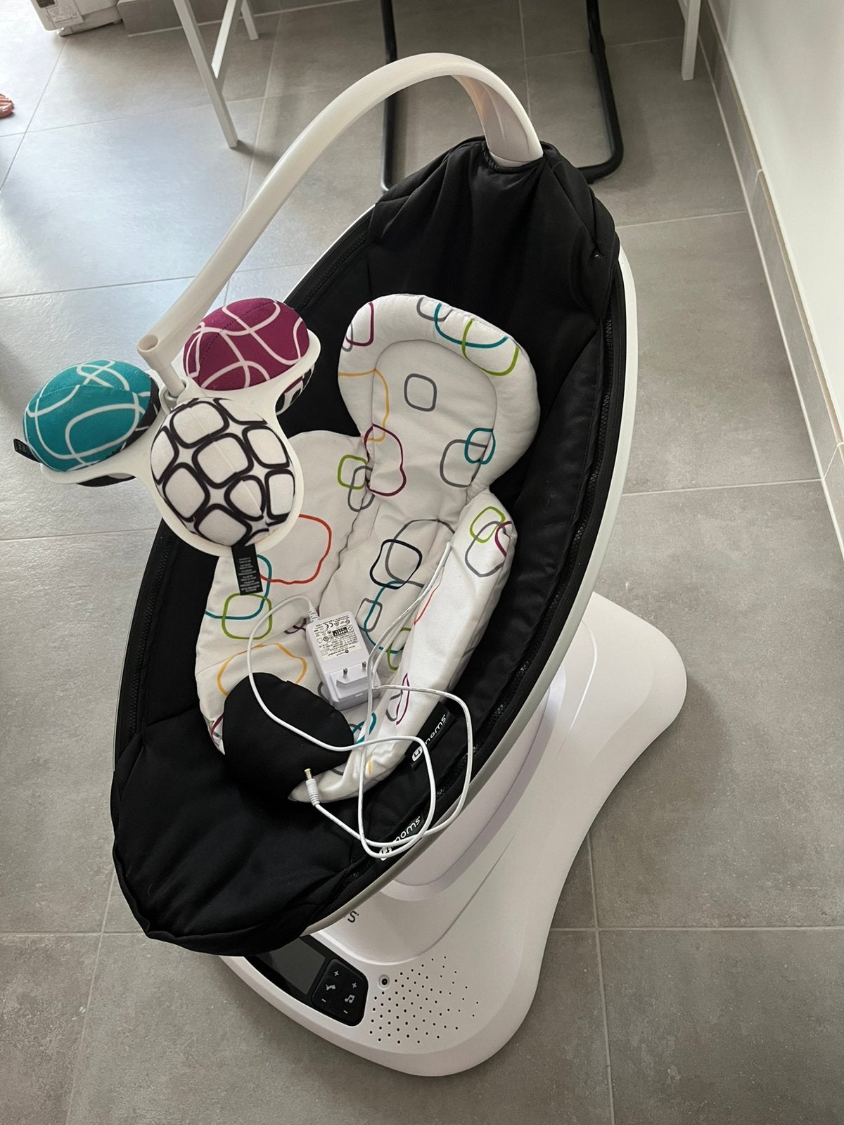 MamaRoo + verkleinkussen, Kinderen en Baby's, Ophalen, Zo goed als nieuw
