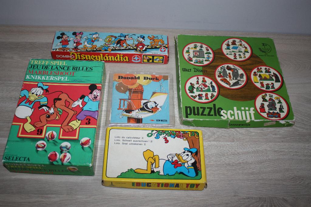 Lotje Disney items , spelletjes , puzzel , gebruikte staat., Ophalen of Verzenden, Overige figuren, Gebruikt, Overige typen