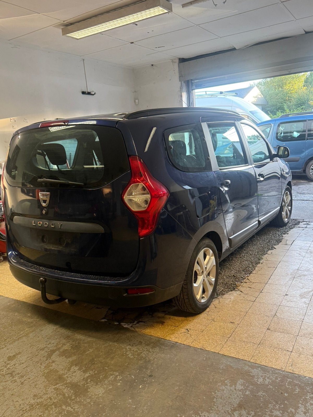 Dacia lodgy 1,5 dci 90 Chadya /7 places, Autos, Dacia, Euro 5, Achat, Entreprise, 7 places