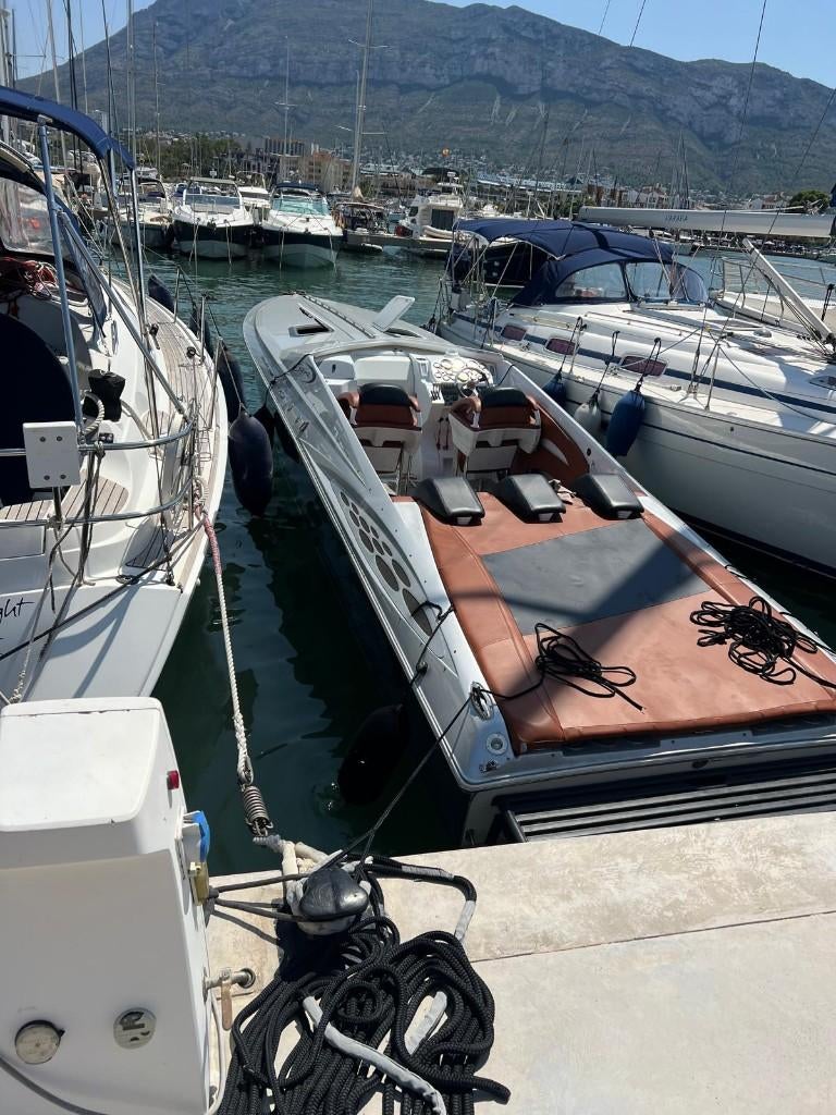 Prachtige speedboot in zeer goede staat - Baja 40 Outlaw, Watersport en Boten, Speedboten, Ophalen
