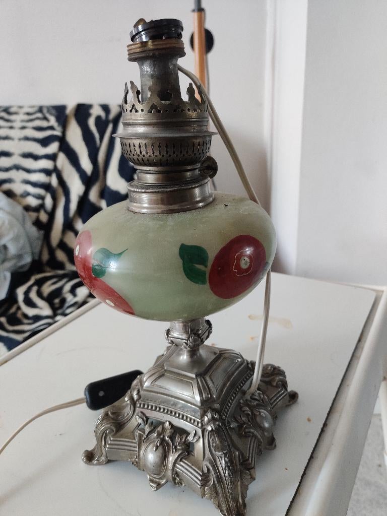 Lampe a pétrole ancienne, Antiquités & Art, Enlèvement