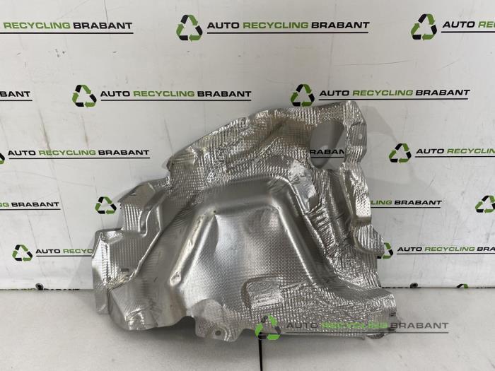 Bouclier thermique échappement d'un Ford Focus, -, 3 mois de garantie, Utilisé, -