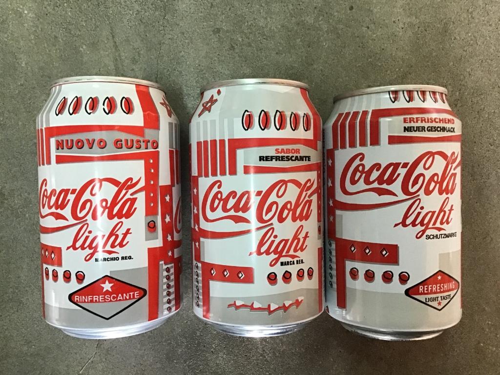 Coca-Cola 24 verschillende cola light blikjes verschillende, Ophalen of Verzenden, Gebruikt, Verpakking