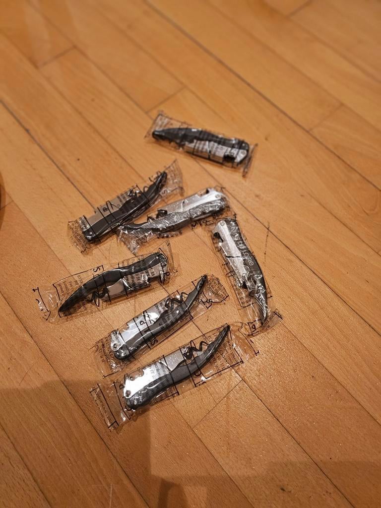 Nouveau, Sommelier - Tire-bouchon 1 euro pièce, Enlèvement ou Envoi, Comme neuf