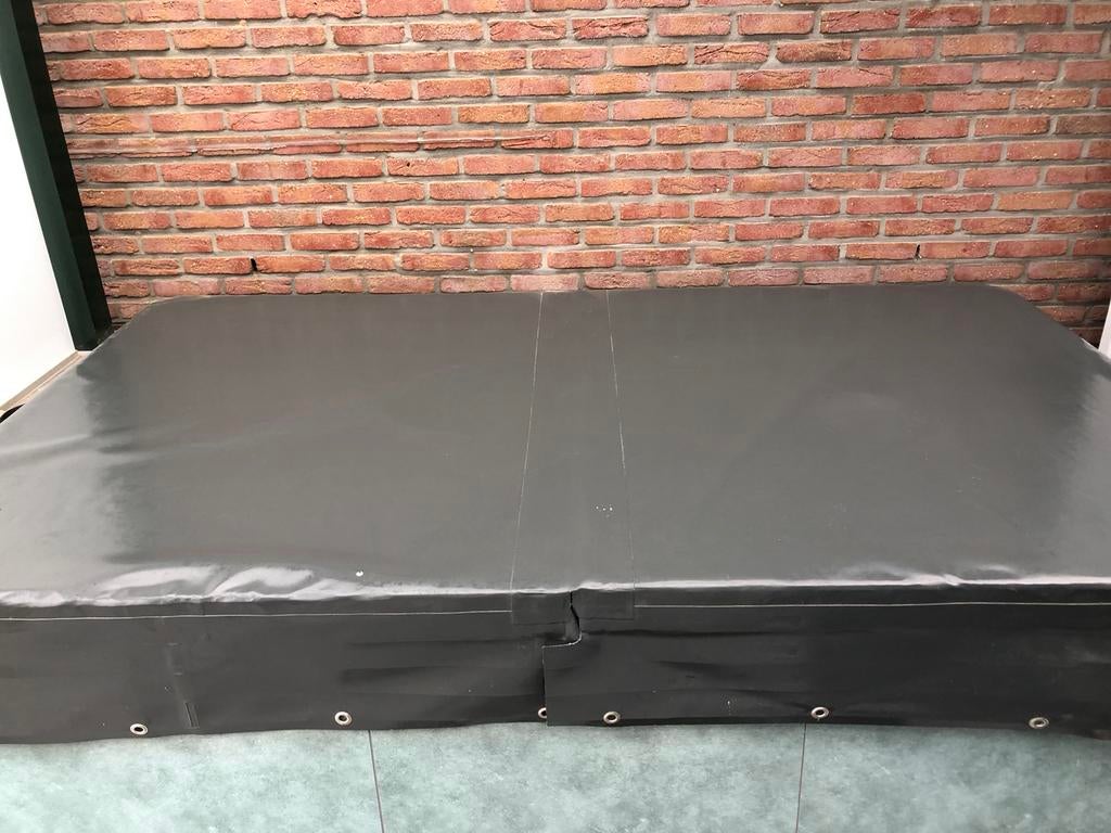 Couverture isolation Jacuzzi, Jardin & Terrasse, Enlèvement, Comme neuf