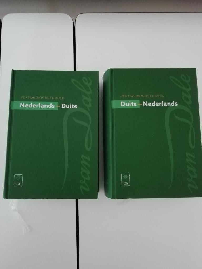 vertaalwoordenboek Van Dale, Van Dale, Zo goed als nieuw, Van Dale, Duits