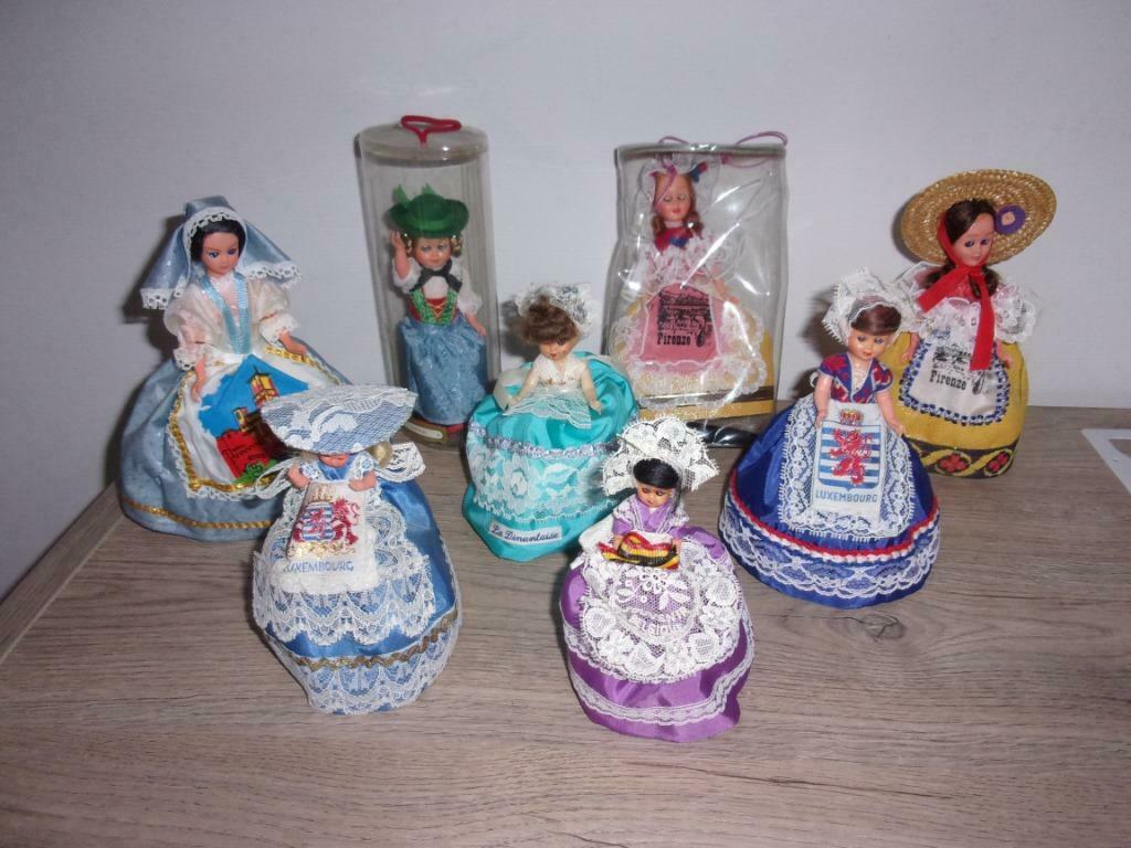 8 volkspoppen NAAR KEUZE, Verzamelen, Poppen, Ophalen of Verzenden, Gebruikt, Pop