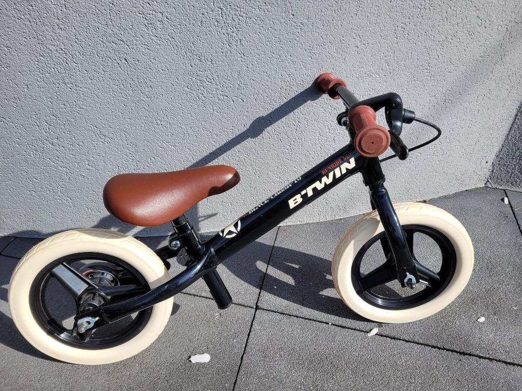 VELO DRAISIENNE ENFANT 10 POUCES RUNRIDE 500 NOIRE/BEIGE, Enlèvement, Comme neuf, Moins de 16 pouces, Btwin - Décathlon