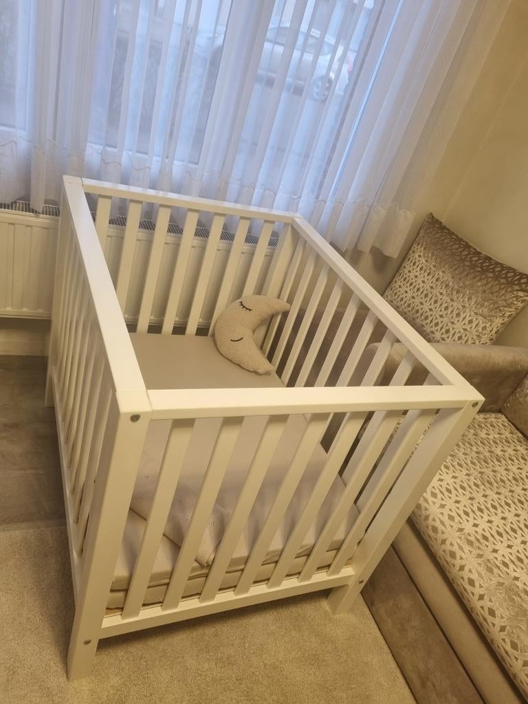 Babybox Park TWF met 2 matrasjes en hoeslaken, Ophalen