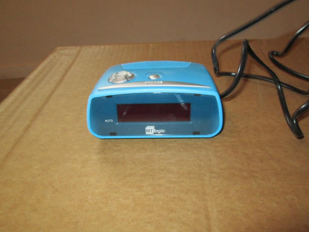 Klokradio, Elektronische apparatuur, Wekkers, Ophalen, Zo goed als nieuw, Analoog