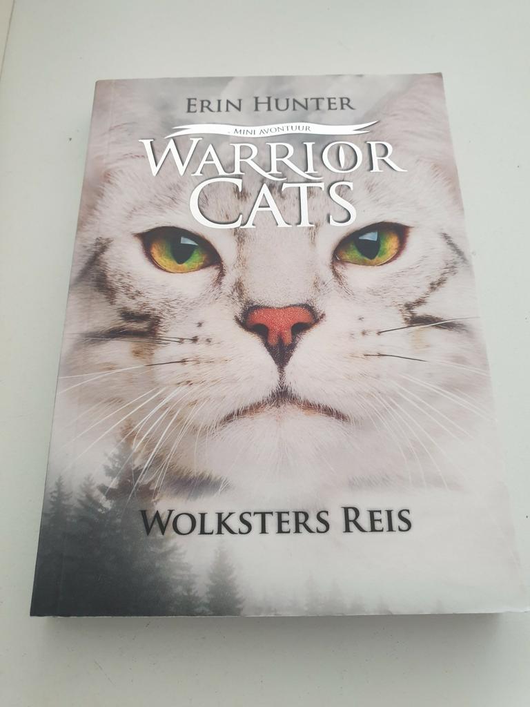 Erin Hunter - Wolksters Reis.  MINI AVONTUUR, Ophalen of Verzenden, Zo goed als nieuw, Erin Hunter