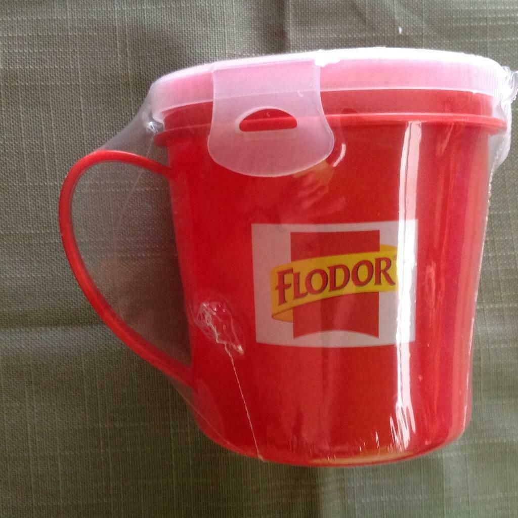 Soepbeker met ontluchtingsventiel om te verwarmen, Ophalen of Verzenden, Nieuw, Rood