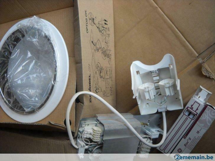 spot neon a encastrer de 2 x 18w (zumtobel)., Enlèvement ou Envoi, Neuf